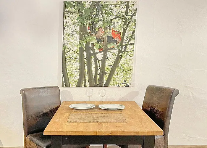 Daire Holzfaeller Baum 2